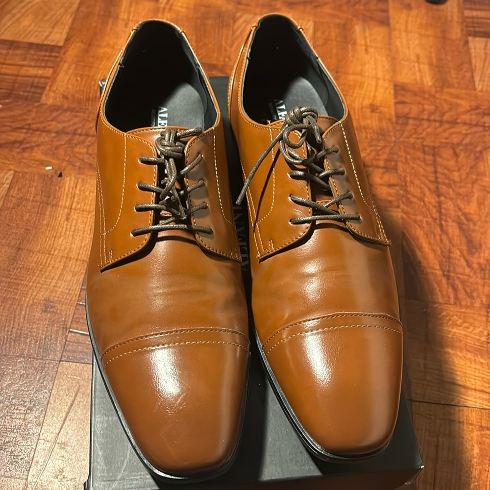 Brown Mens Alfani dress shoes in a size 12